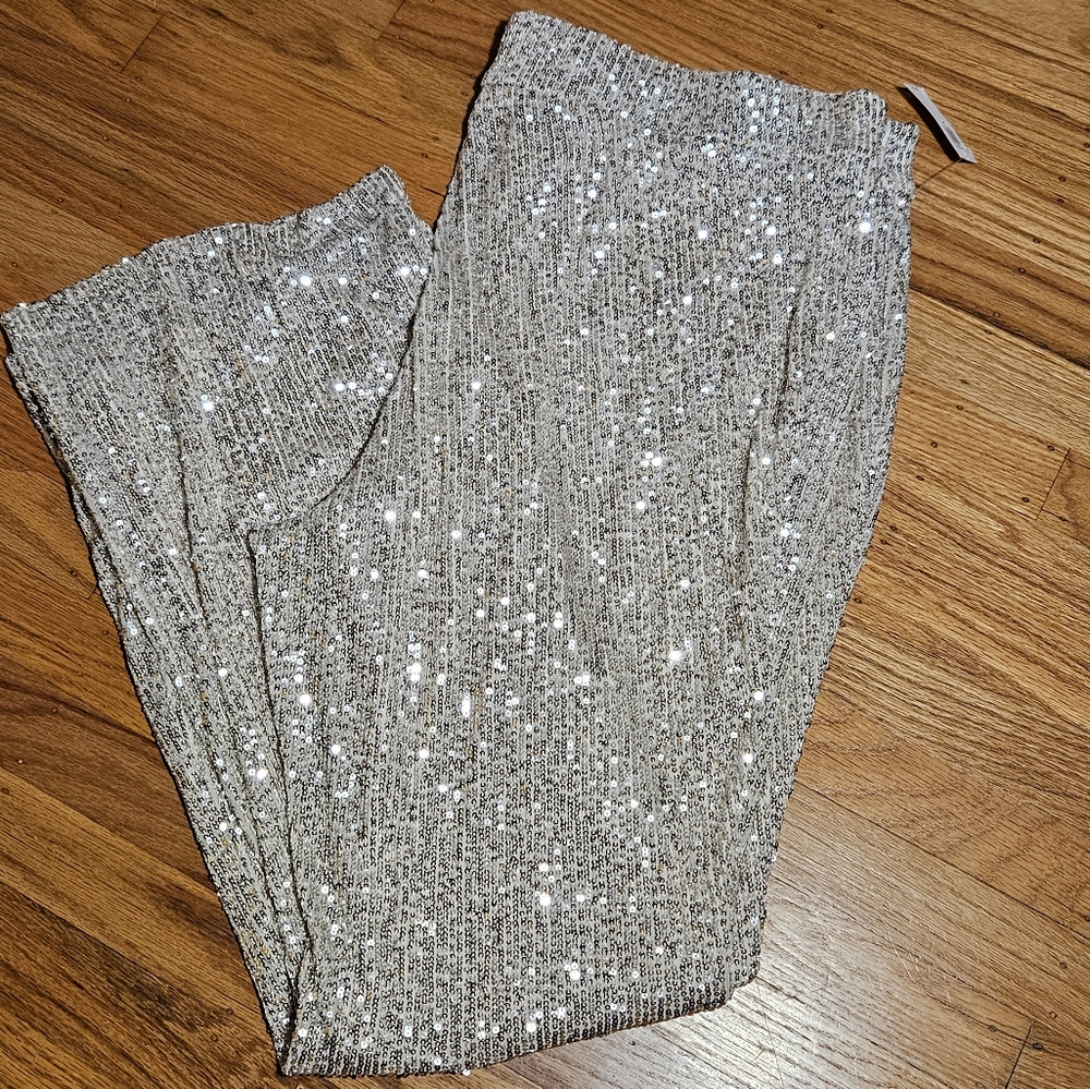 Old Navy NWT Sequin Pants